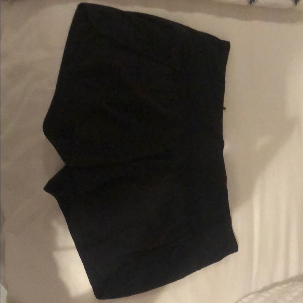 Lululemon shorts (long) 4 inch